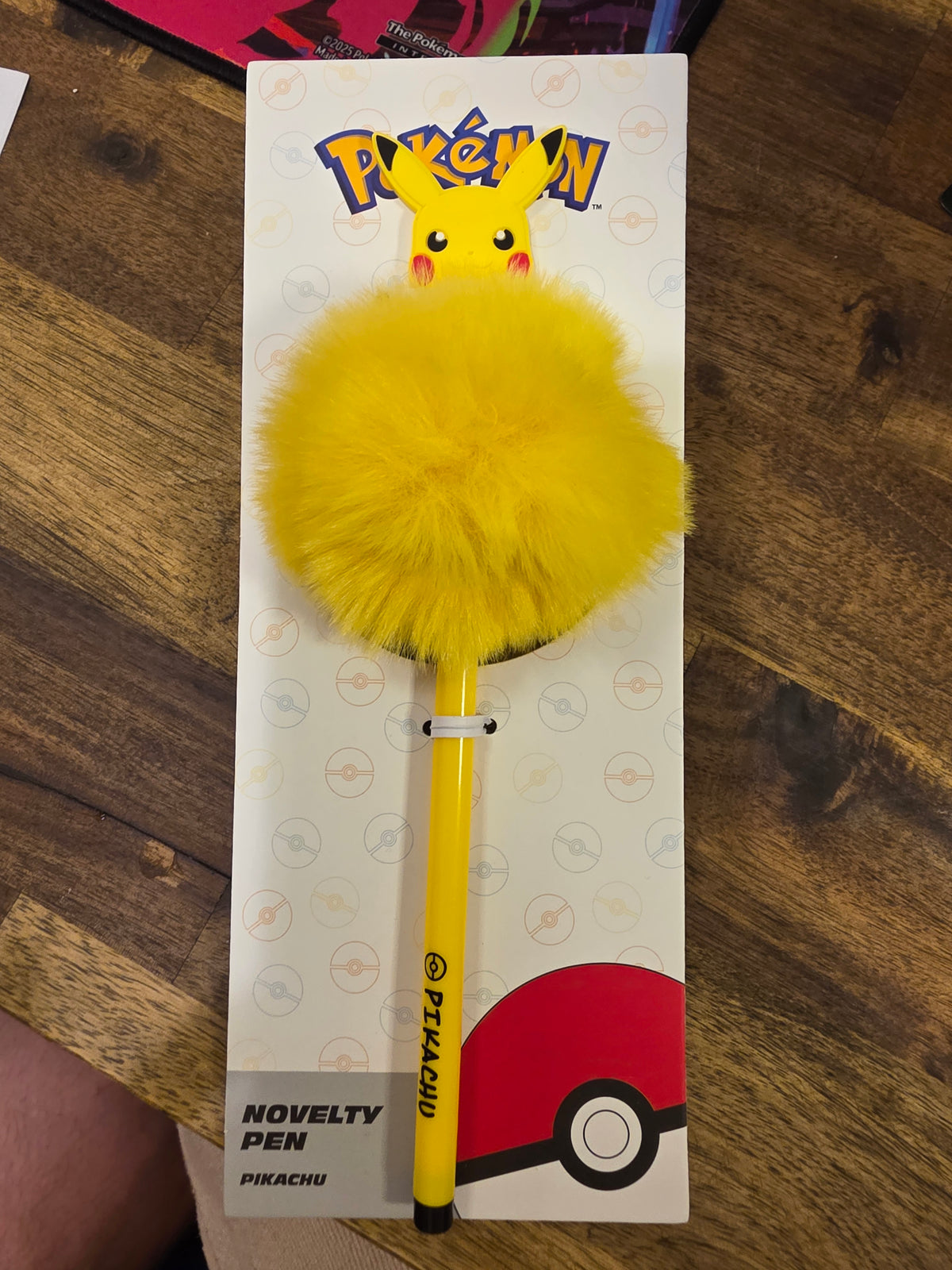 Skye pokemon pen